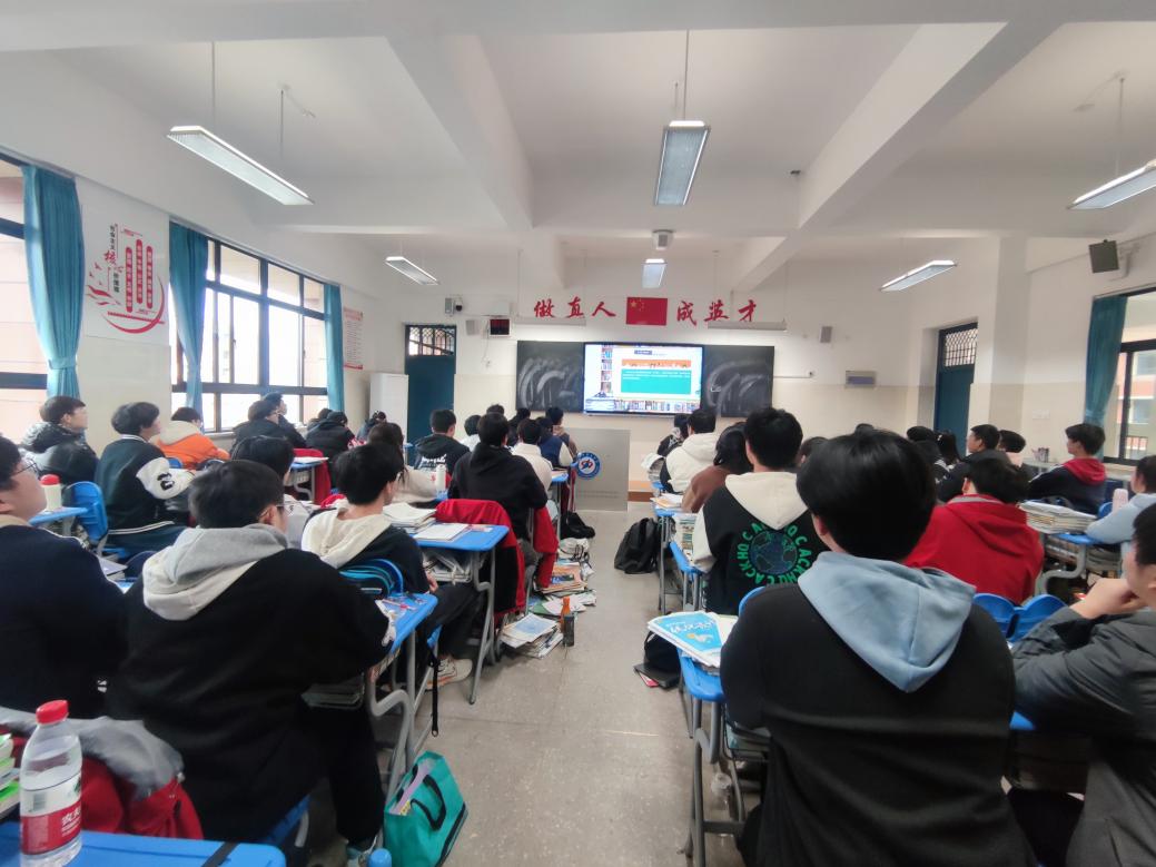 F40V``EB7FZBY(U~KF0W@NW