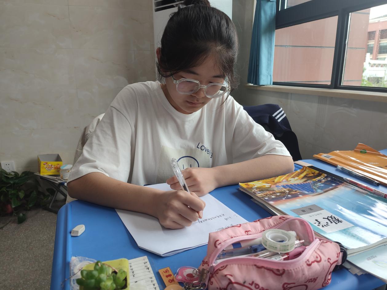 d900a65c074c627e18864f5d14513cd